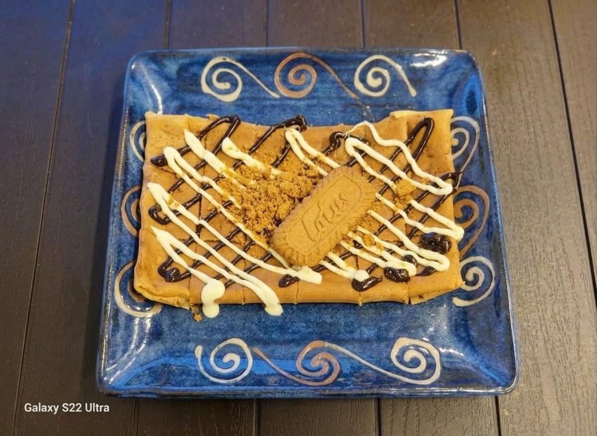 Lotus Crepe